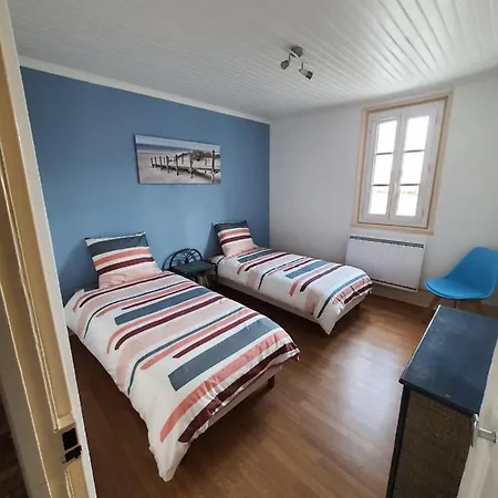 Duplex Cosy A Quelques Minutes A Pied De La Mer. Daire *