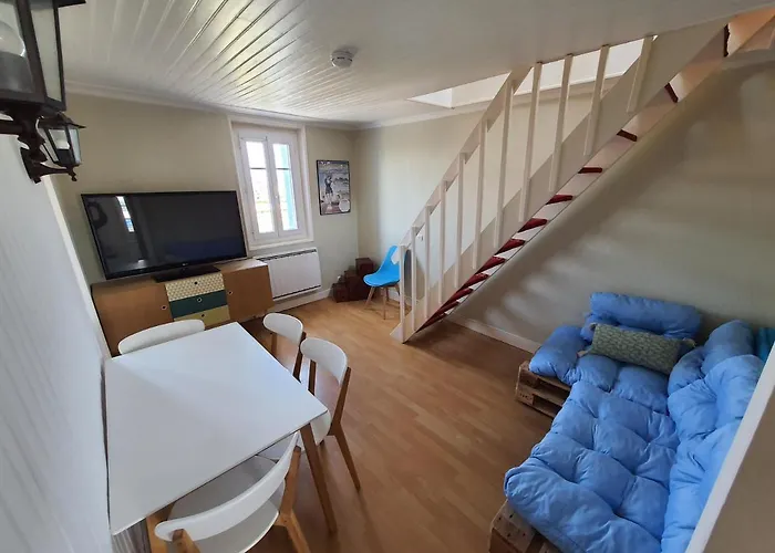 Duplex Cosy à Quelques Minutes à Pied De La Mer.